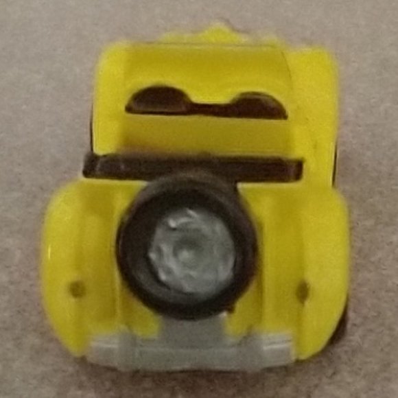 Vintage Micro Machines MG TF Yellow, 1987 Galoob - Picture 2 of 5